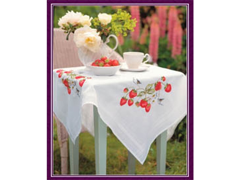 Anchor Embroidery Kit - Strawberries Tablecloth