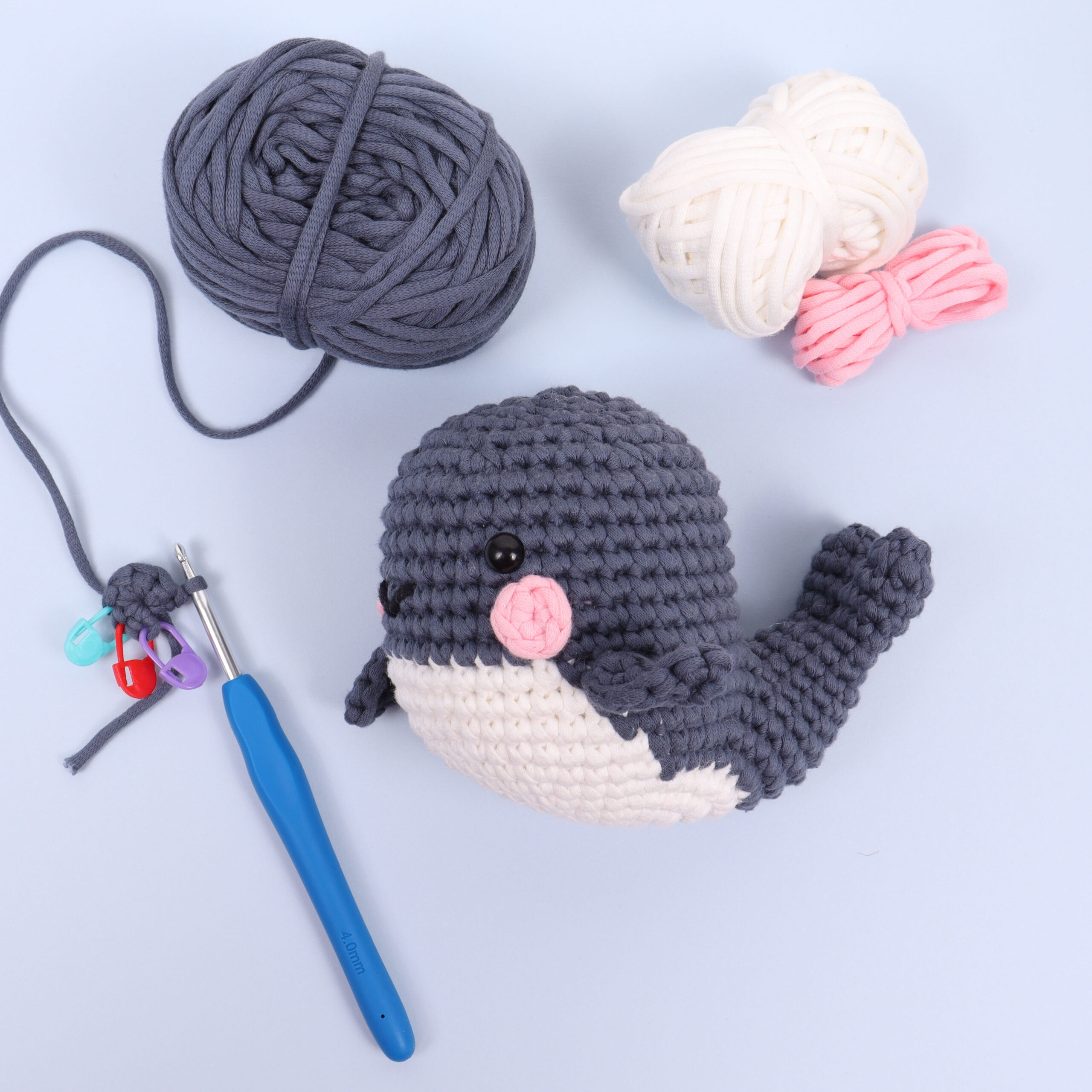 Crochet Kit: Amigurumi: Whale - Image 3